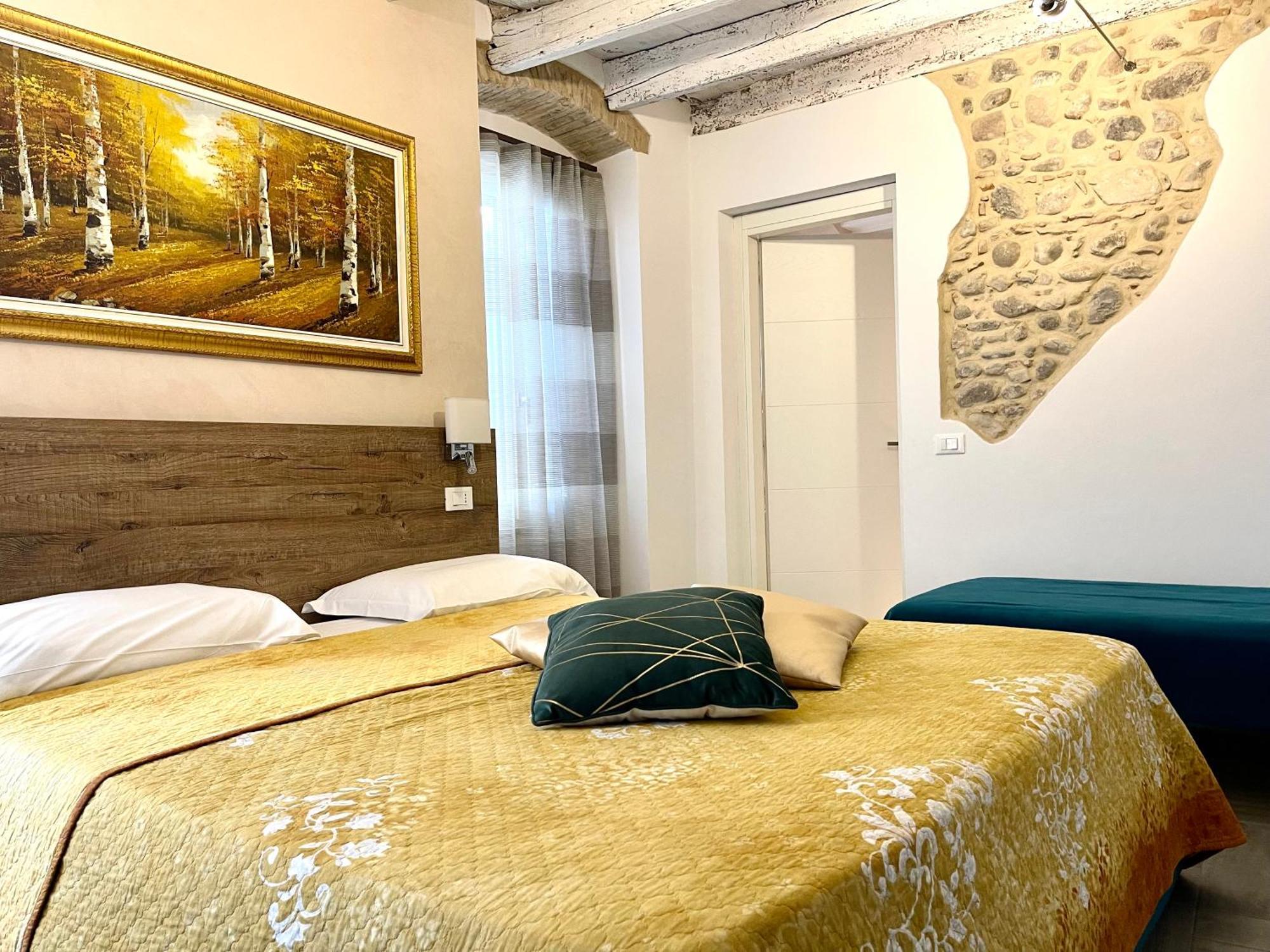 Dimora Di Charme Rooms & Apartments Peschiera del Garda Eksteriør bilde