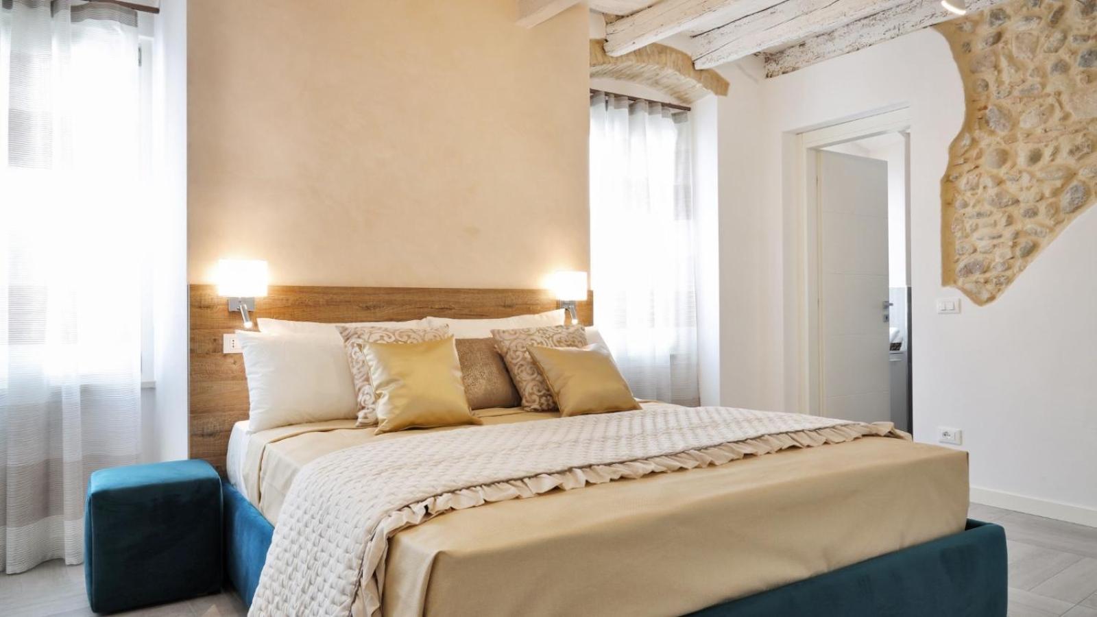 Dimora Di Charme Rooms & Apartments Peschiera del Garda Eksteriør bilde
