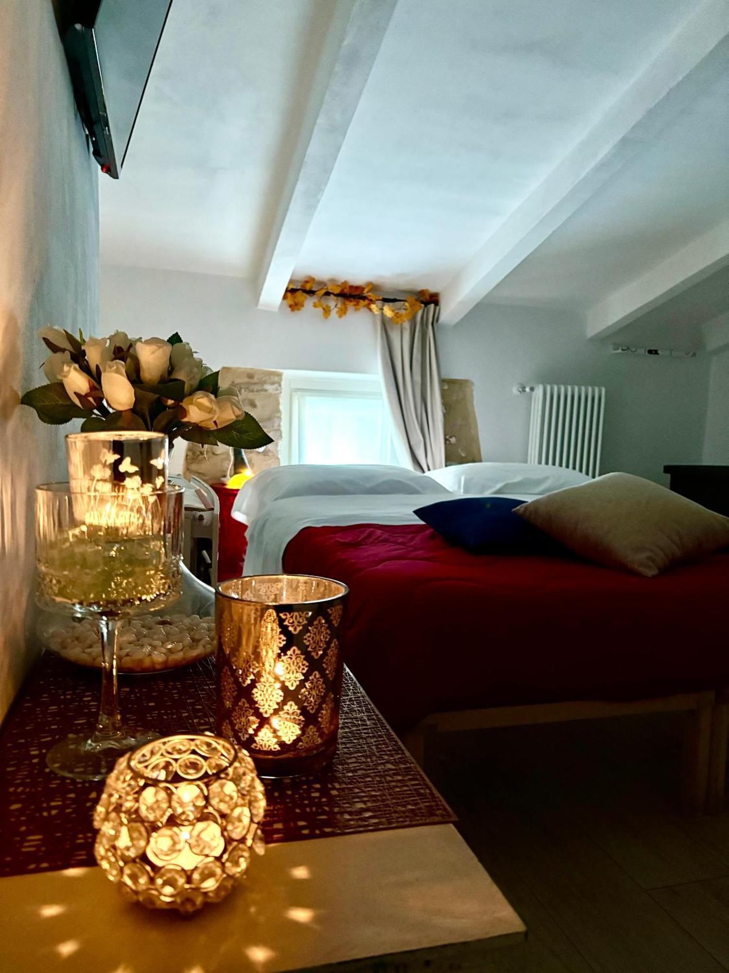 Dimora Di Charme Rooms & Apartments Peschiera del Garda Eksteriør bilde